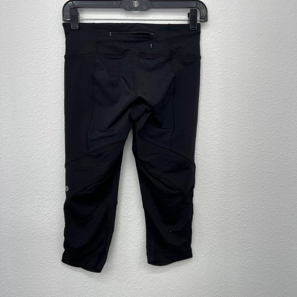 Lululemon black cropped‎ gathered leggings womens solid  Size: 6 - Picture 4 of 8